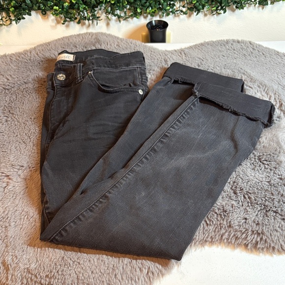 Madewell Denim - Madewell Black Ankle Crop Skinny Jeans Size 27